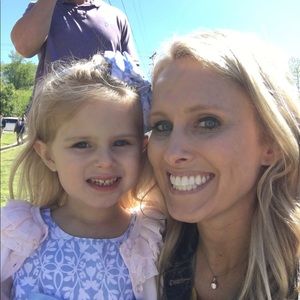 Meet your Posher, Mandy